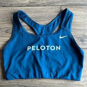 Peloton x Nike Swoosh Medium-Support Sports Bra, M GREAT CONDITION